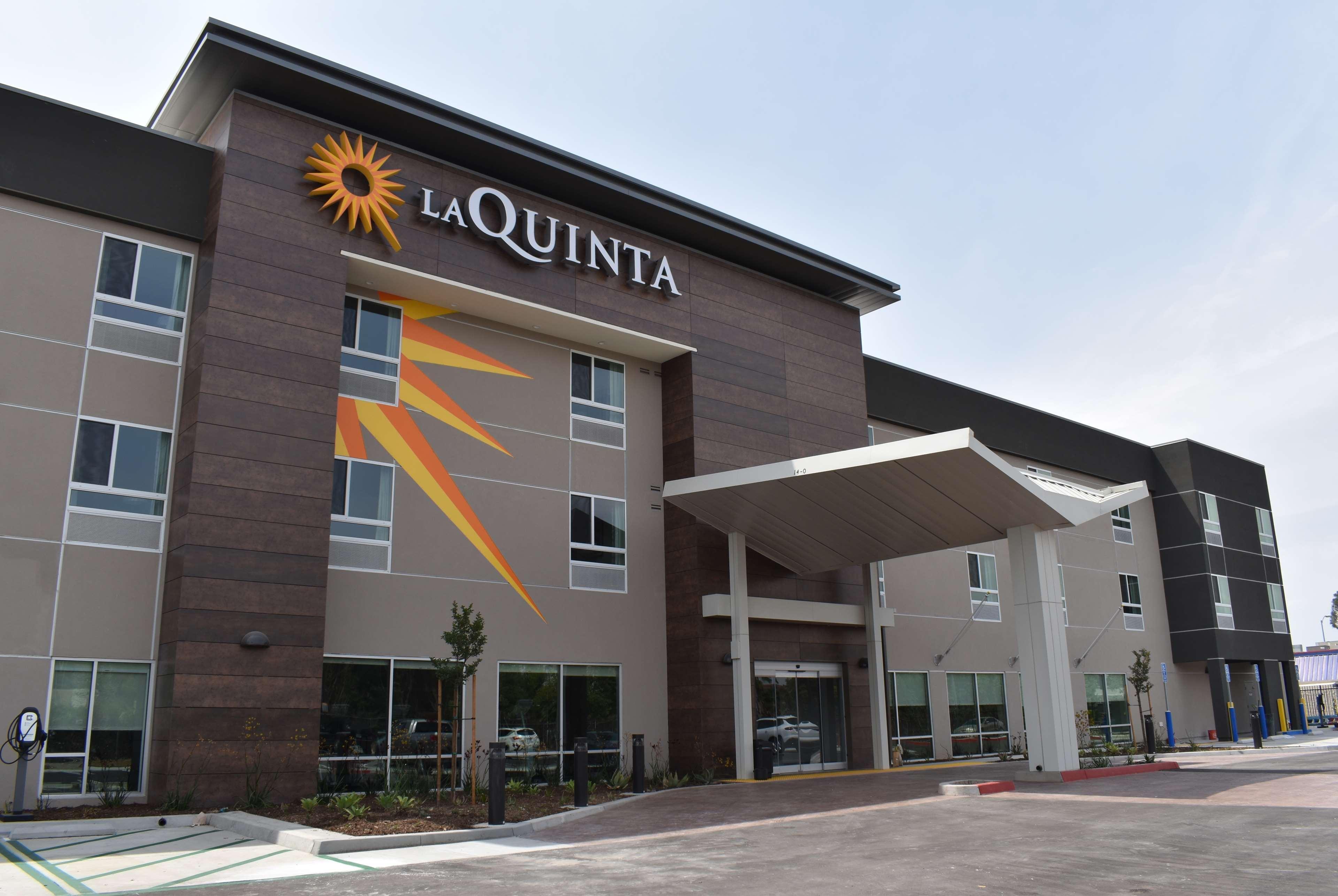 La Quinta Inn & Suites By Wyndham San Bernardino Exterior foto