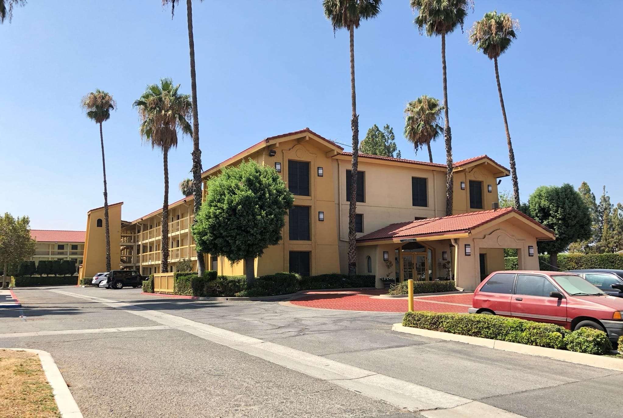 La Quinta Inn & Suites By Wyndham San Bernardino Exterior foto