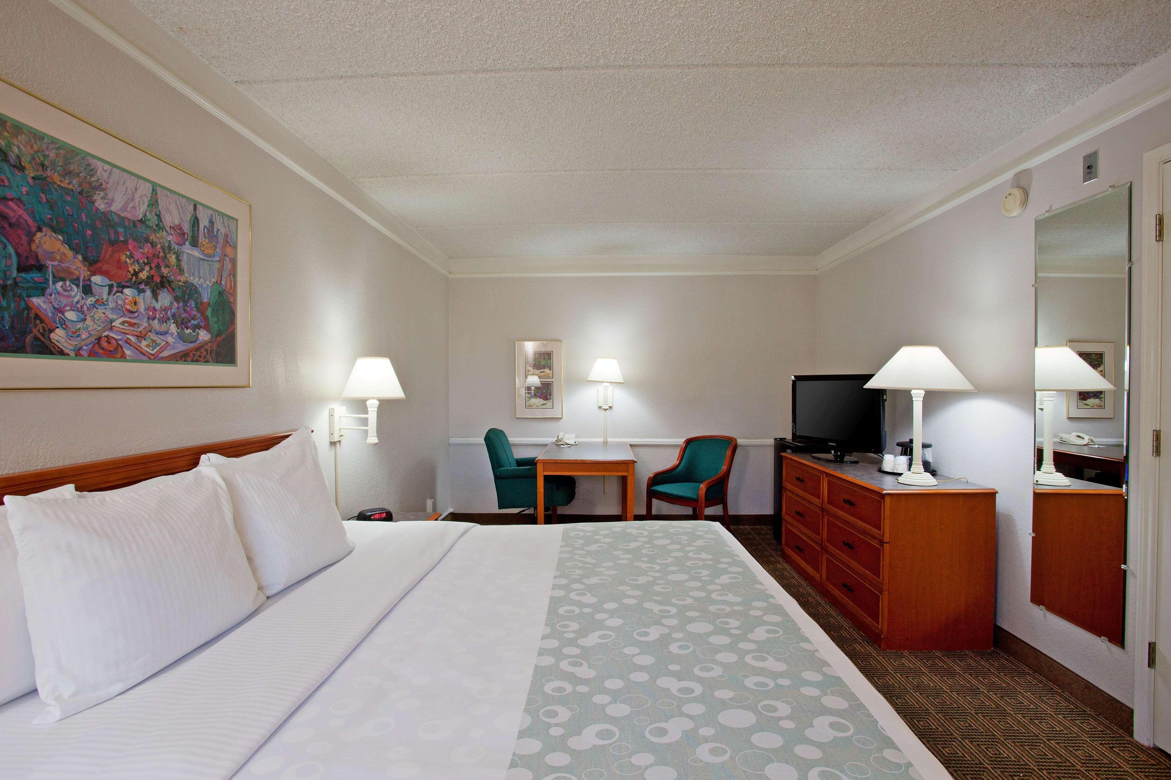 La Quinta Inn & Suites By Wyndham San Bernardino Exterior foto